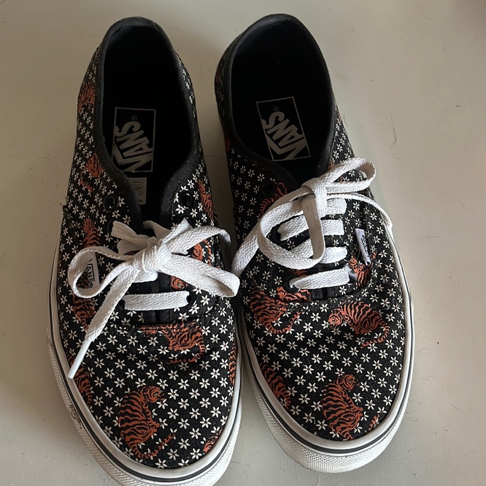 Vans original tiger print
